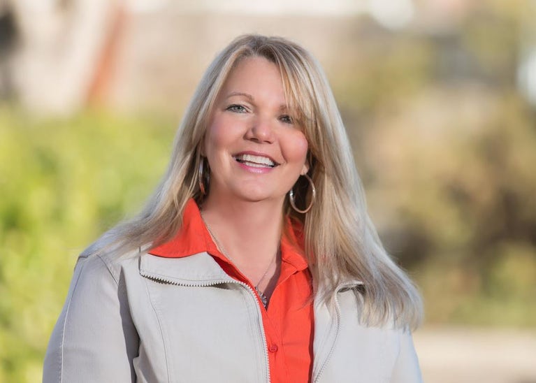 Beth Hughes headshot