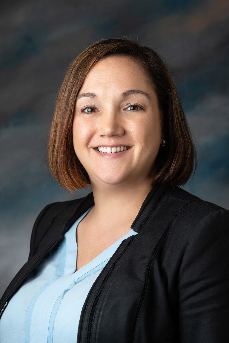 Carrie Long headshot