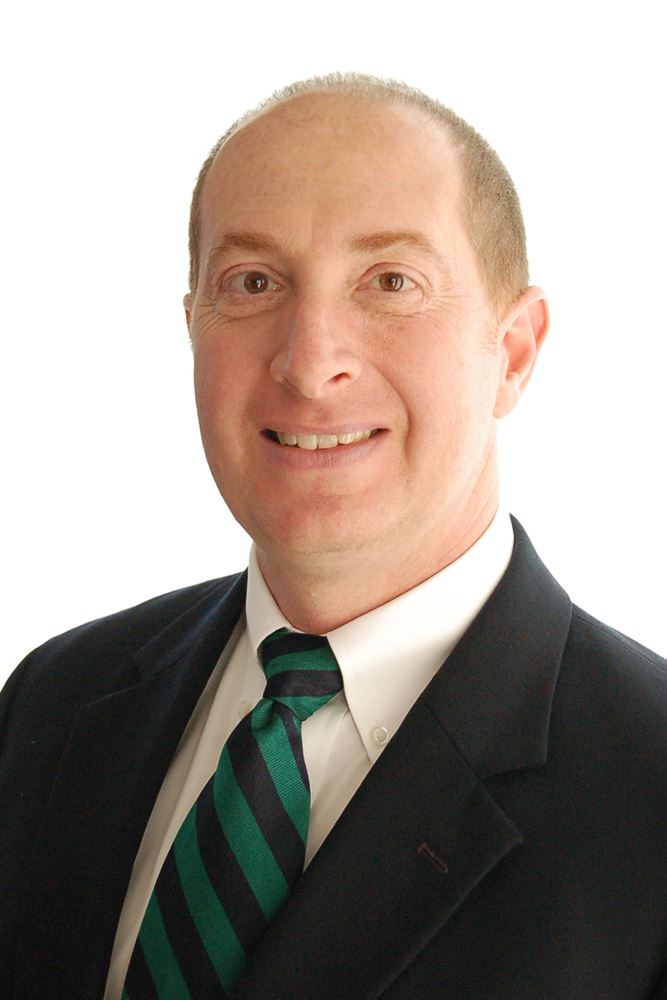 Dave Reisch headshot