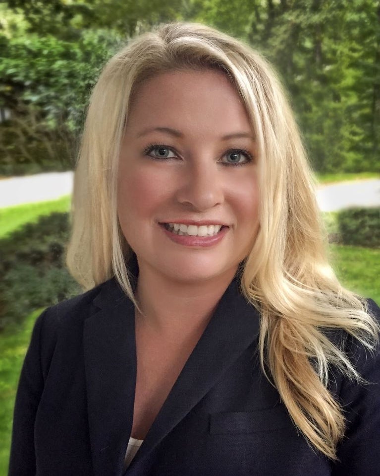 Mandy Farmer headshot