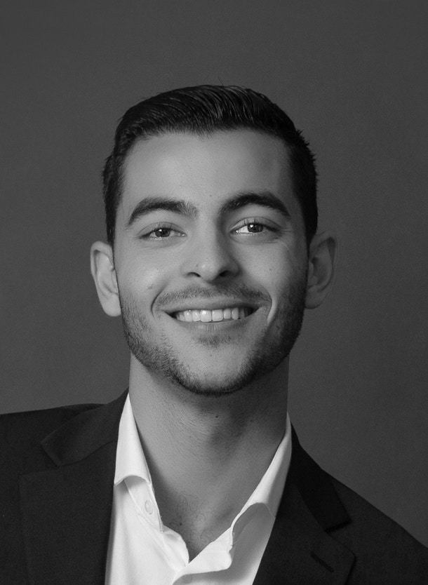 Jonathan Vega The Vega Way of Selling Real Estate at One Sotheby's