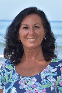 Kathryn L. Cummings headshot