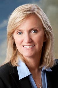 Susan Paytas headshot