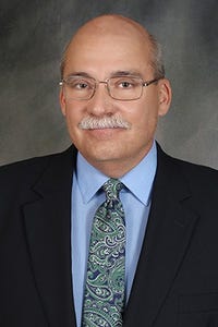 Vincent Rhoades headshot