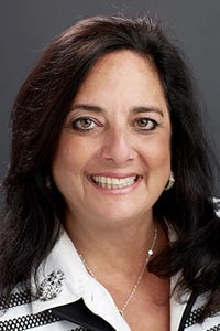 Lorraine Stagliano headshot