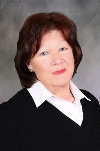 Cheryl Vetovick headshot