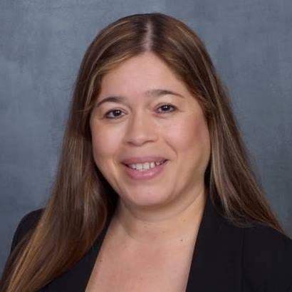 Reina J Martinez