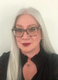 Renee Gioiello headshot