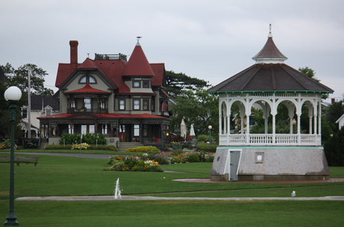 Oak Bluffs, MA