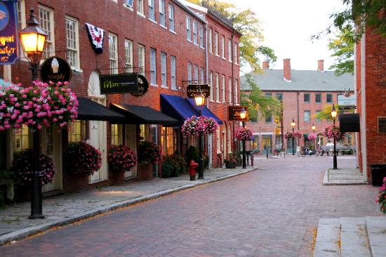 Newburyport, MA