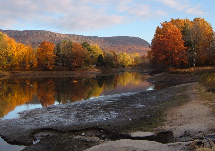 Easthampton, MA