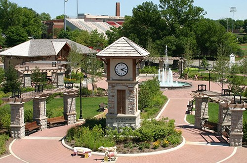 featured area for Naperville
