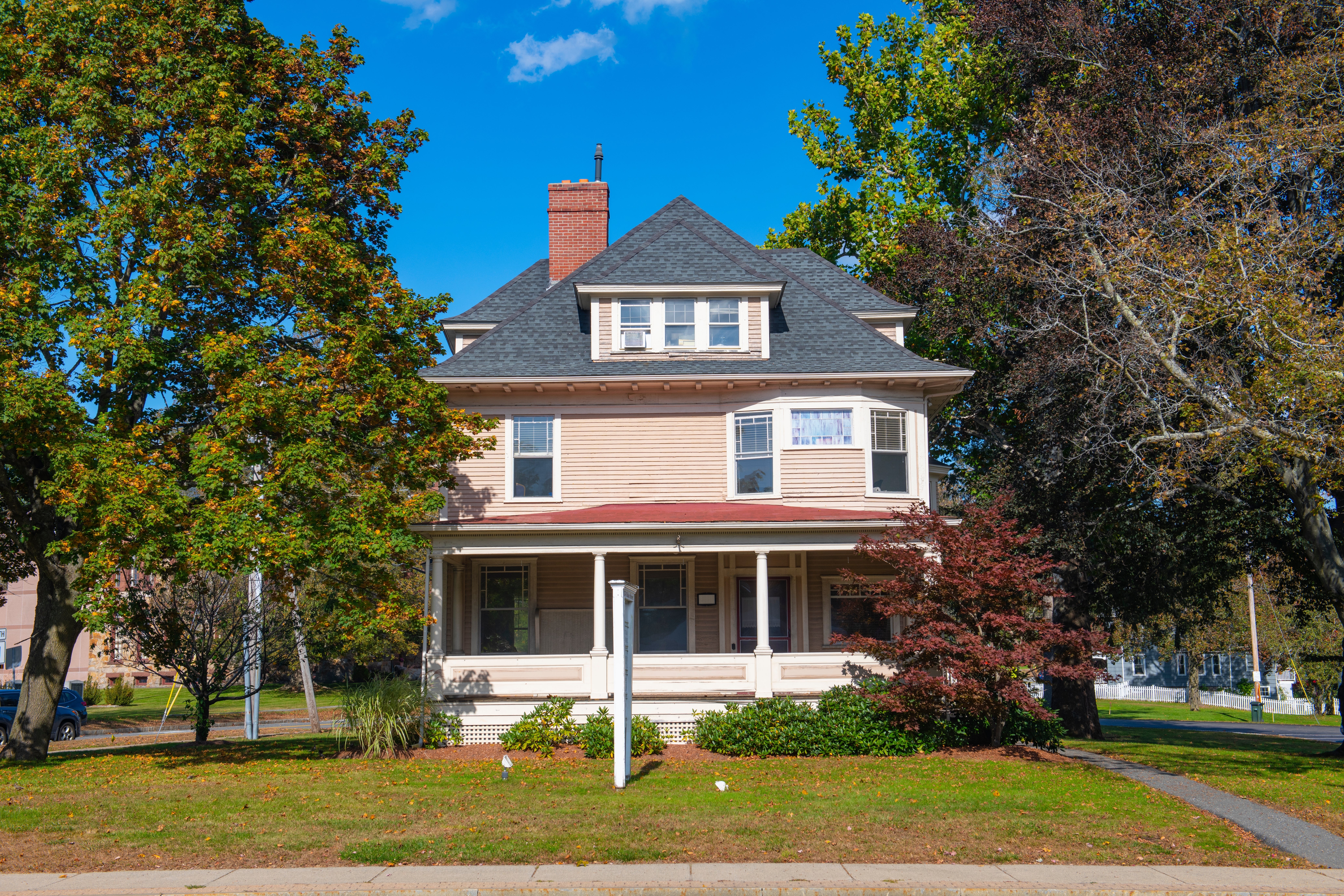 Leicester, MA