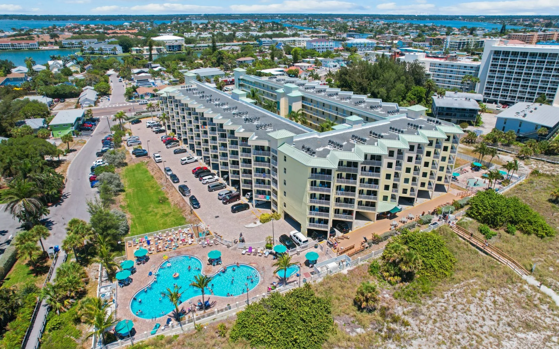 Vacation Rentals & Condo-Hotels