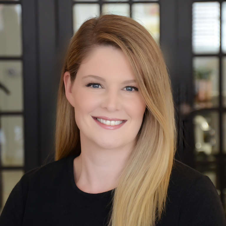 Jennifer DeSane headshot