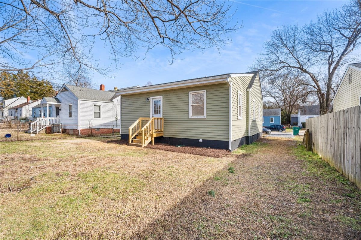 222 S Fern Avenue, Highland Springs, Highland Springs, VA 23075 property photo of 222 S Fern Avenue, Highland Springs, Highland Springs, VA 23075