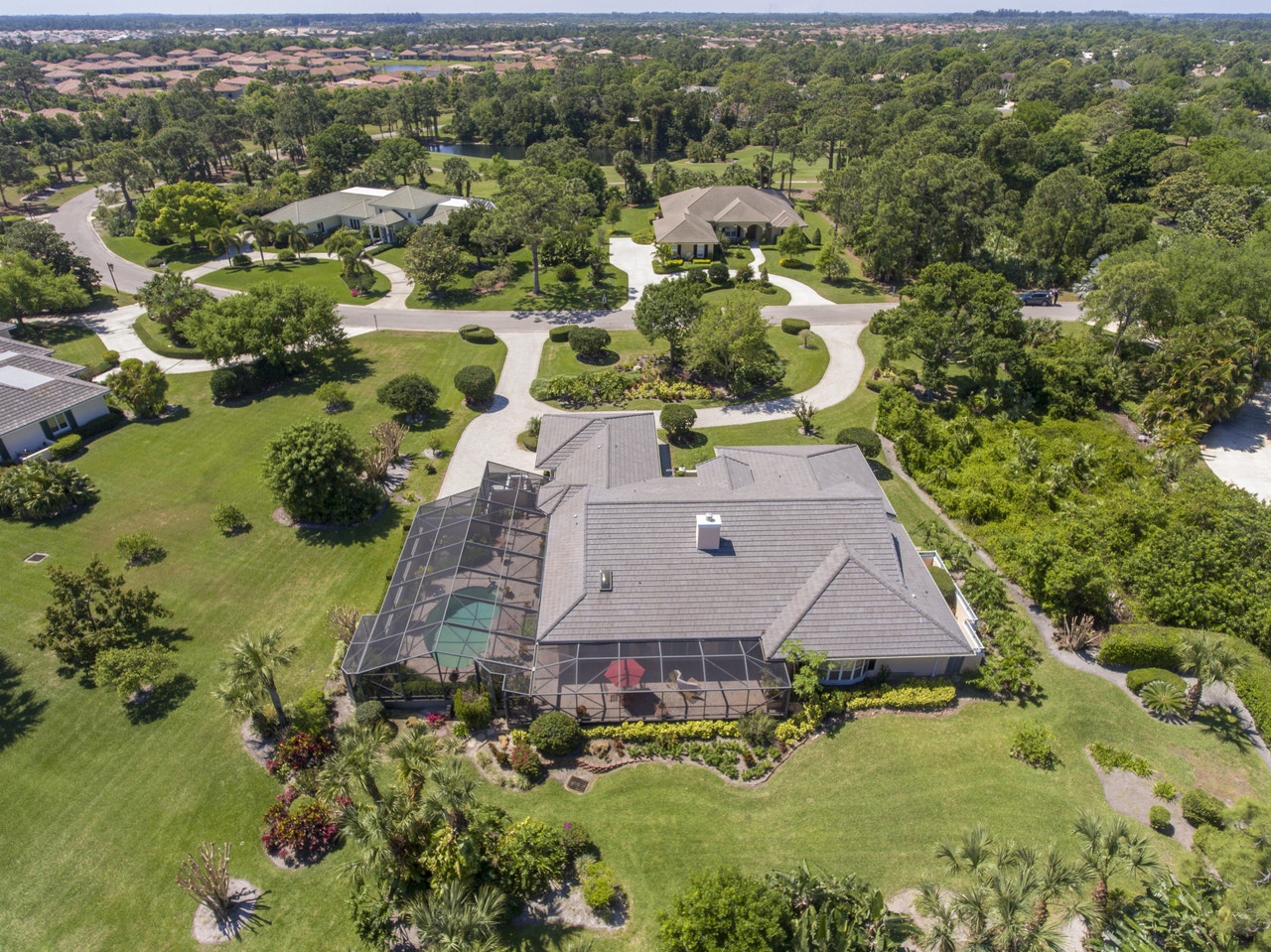 Sold 5830 Bent Pine Drive, Vero Beach, FL 32967 3 Beds / 4 Full