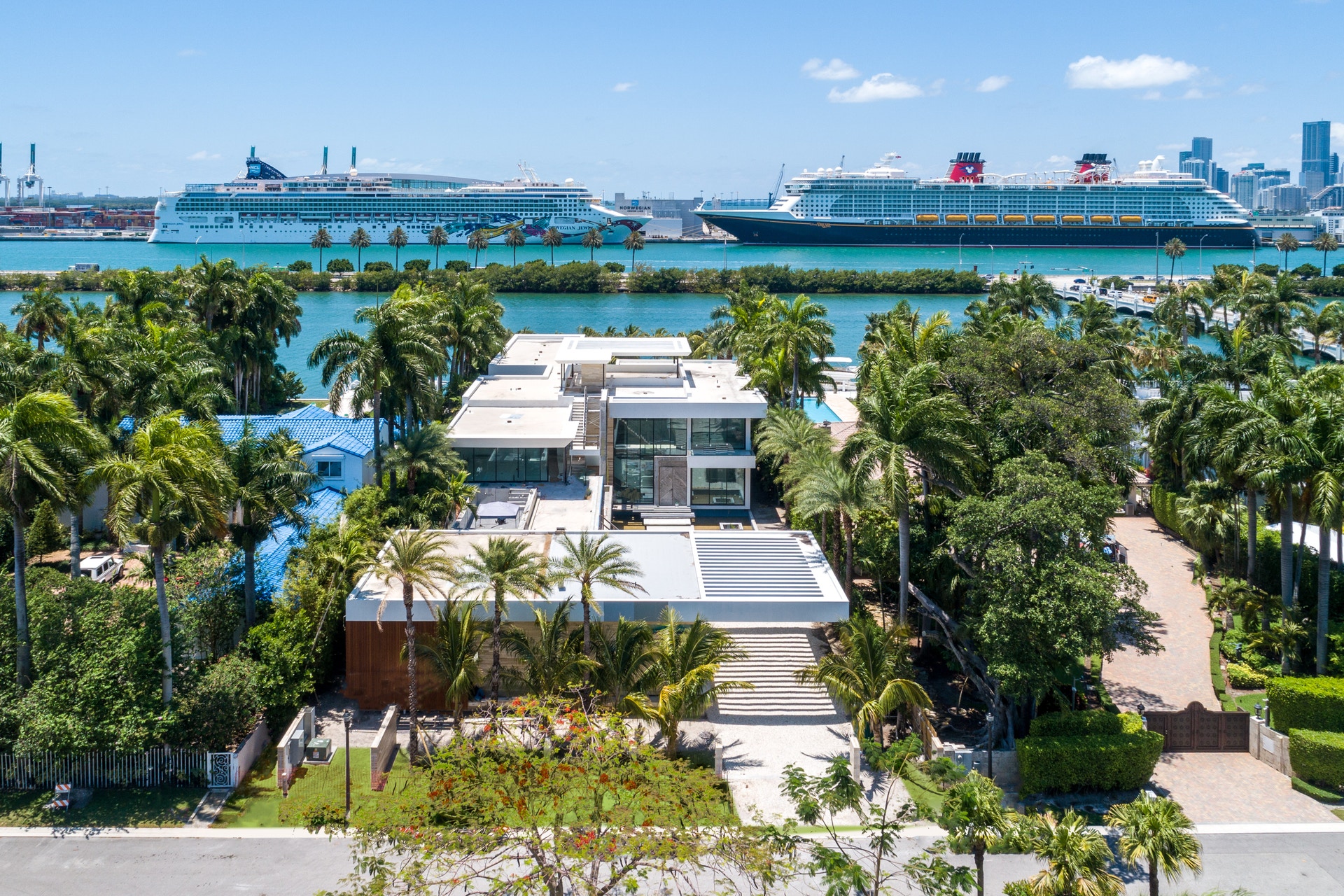 For Sale 130 Palm Ave, Miami Beach, FL 33139 9 Beds / 11 Full Baths