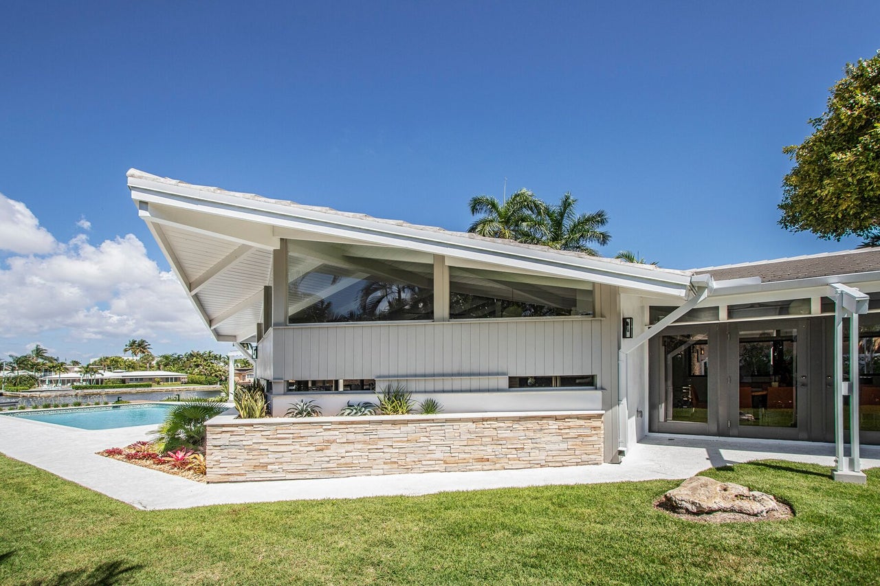 For Sale 1425 Middle River Dr, Fort Lauderdale, FL 33304 5 Beds / 5