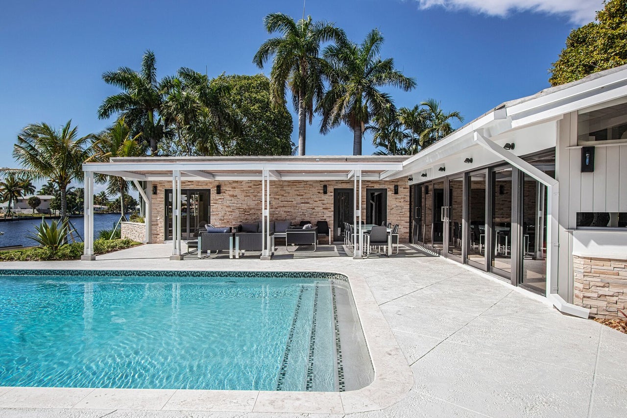 For Sale 1425 Middle River Dr, Fort Lauderdale, FL 33304 5 Beds / 5