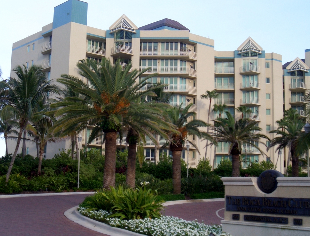 Luxuria Condo For Sale Boca Raton, FloridaBoca Raton Real Estate