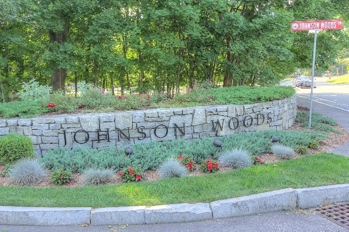 Johnson Woods Condos - Photo 1
