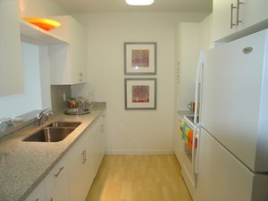 Ultra Modern Luxury Highrise Cambridge MA - Photo 2