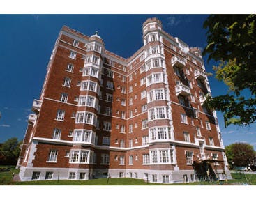 Longwood Towers Brookline MA - Photo 1