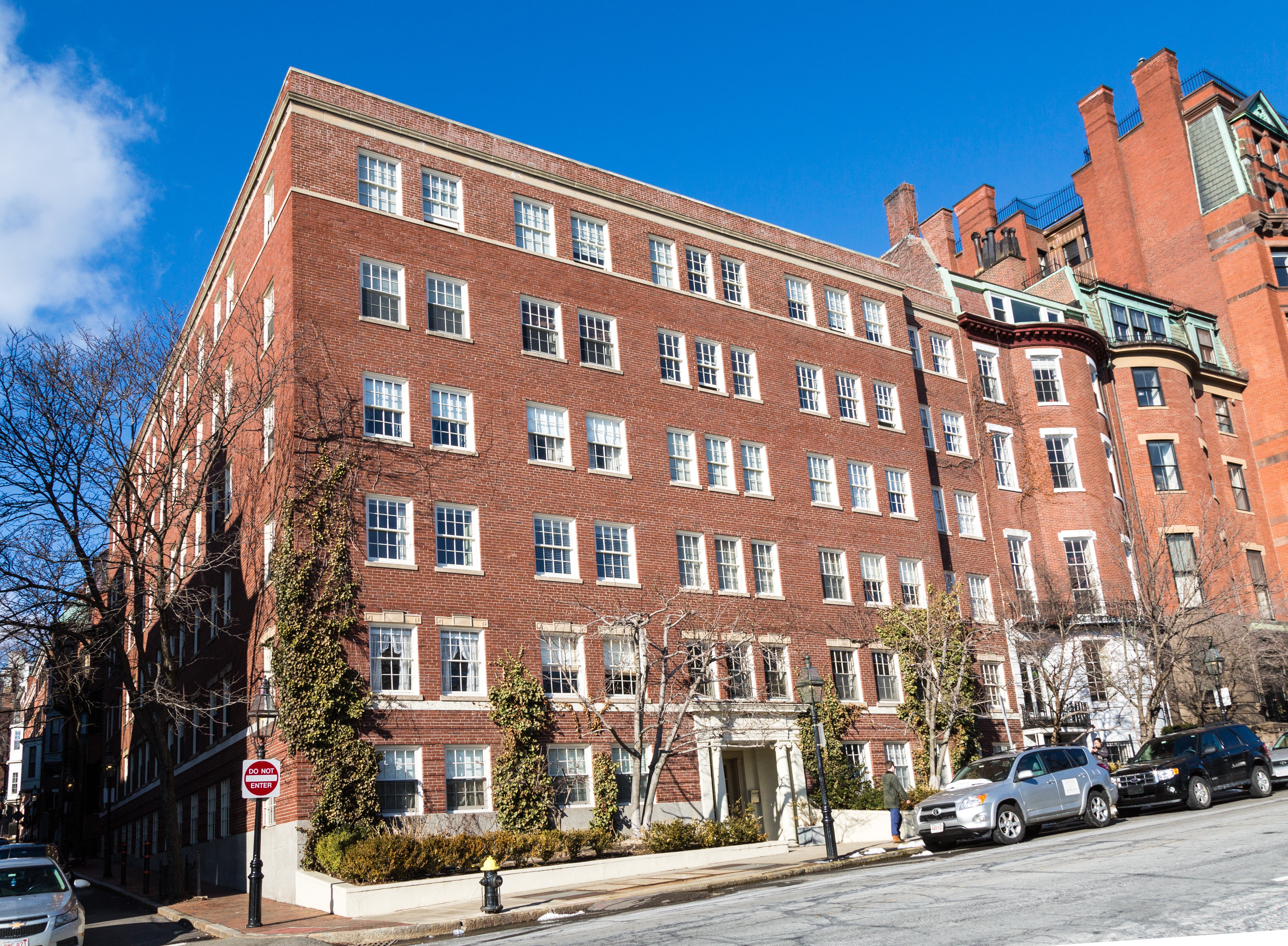 37 Beacon Street Condos Current Listings Pictures