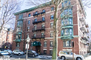 Brimmer Chambers Condos Boston MA - Photo 3