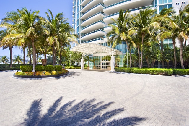 Murano at Portofino Miami Beach FL