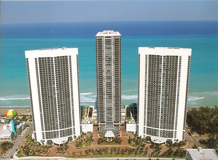 Beach Club Tower Two | ONE Sotheby's International Realty
