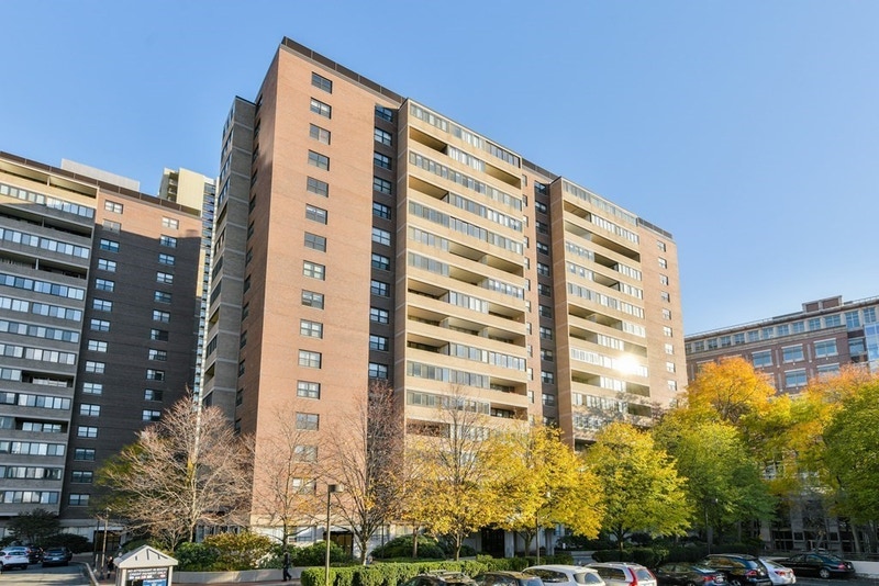 Hawthorne Place Condos West End Boston