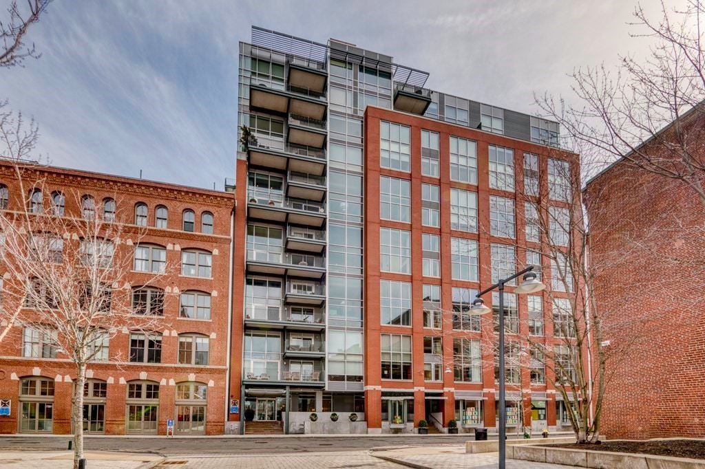 View of 25-35 Channel Center Boston Luxury Lofts for Sale and Rent