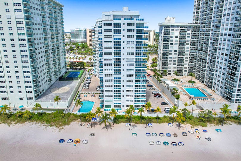 High-End Interior Finishes in The Commodore Condominiums