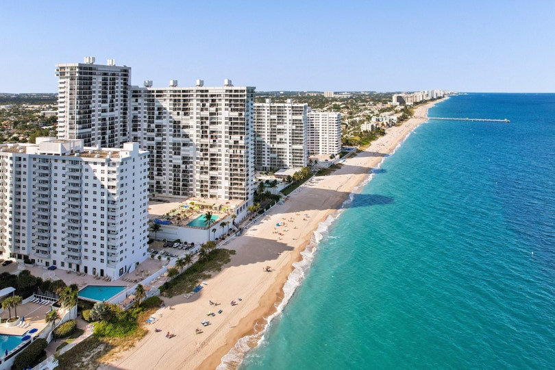 Plaza South - 4280 Galt Ocean Dr - Fort Lauderdale Beach Drone