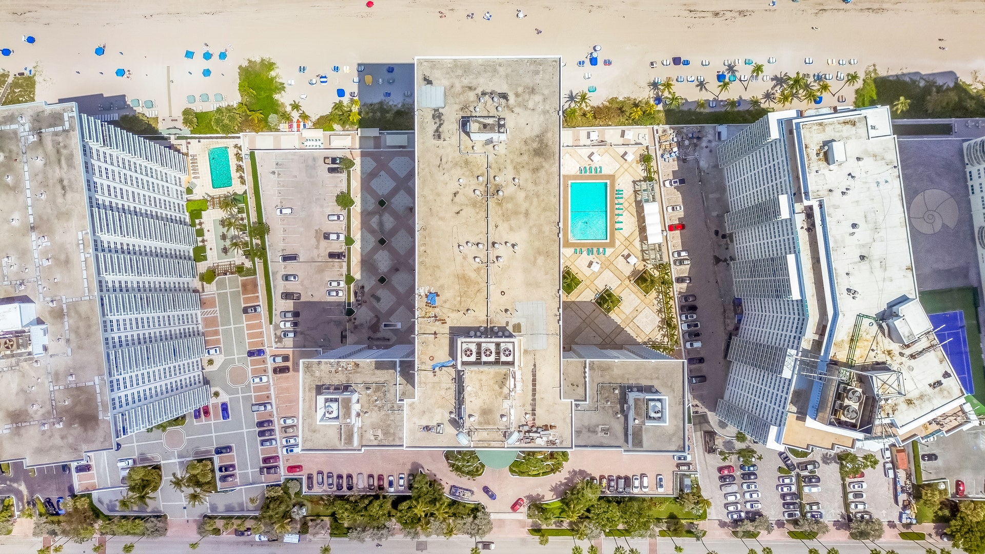 Playa Del Sol Drone shot showcasing the T-shaped design of Playa Del Sol at 3500 Galt Ocean Dr