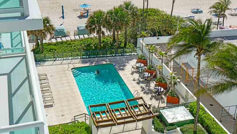 Ocean Rivieras Pool