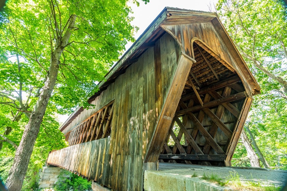 Henniker Market Data LAER Realty Partners