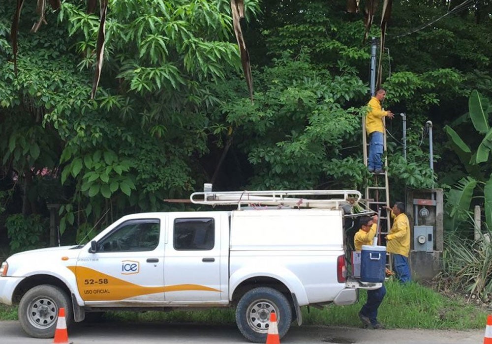 Fiber optic arrives in Santa Teresa, Costa Rica!