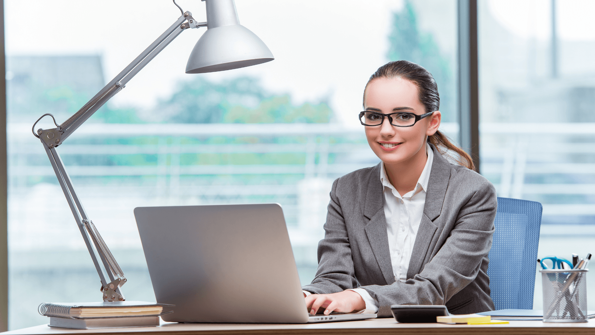 15 Signs You Should Hire a Real Estate Assistant