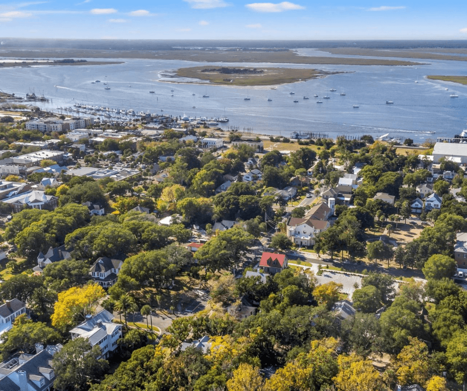 Where is the Best Place to Stay on Amelia Island?