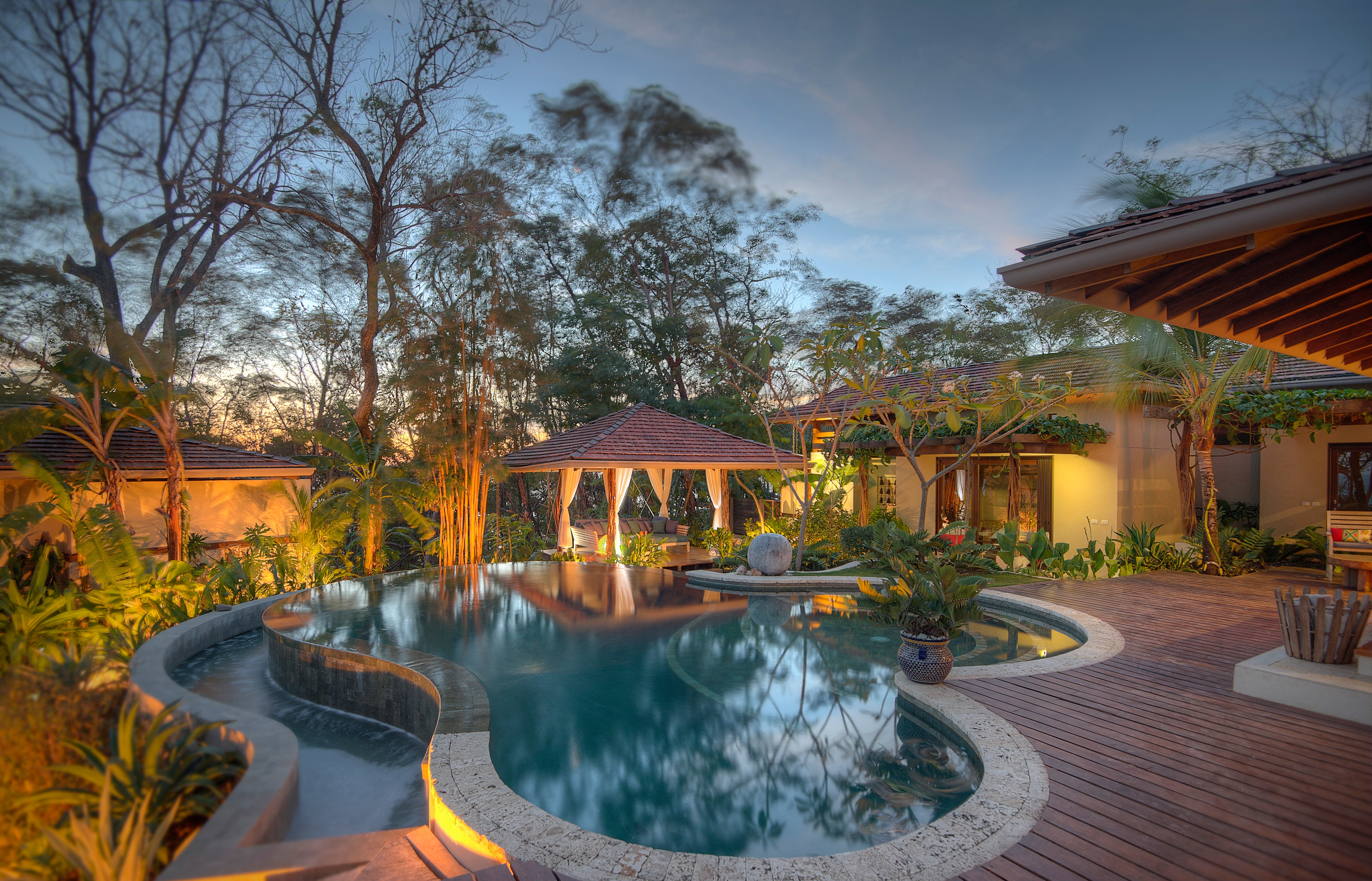 Investing in Costa Rica - Things to Consider 