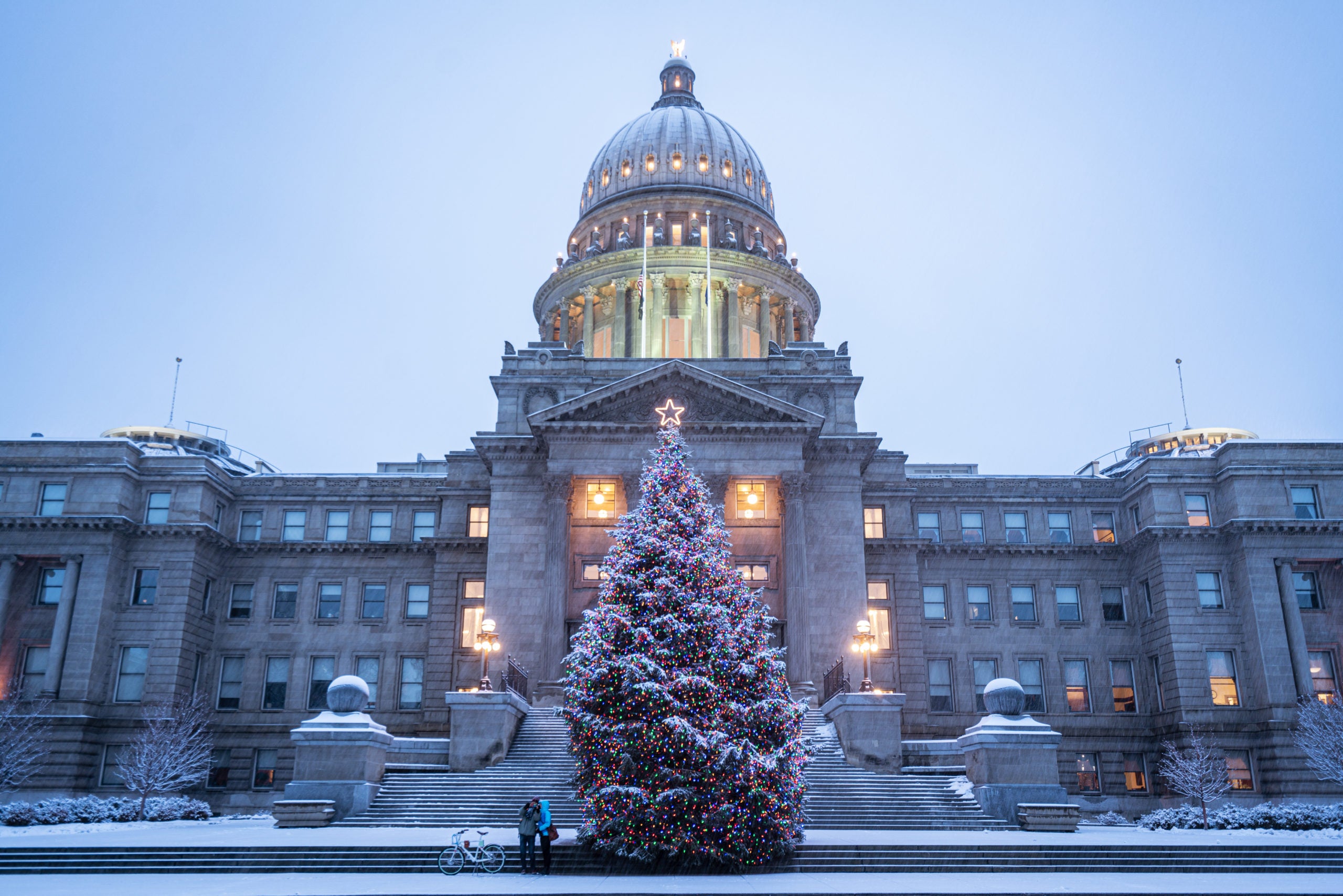 Meridian Idaho Holiday Events 2025: Winter Lights Parade, Festival of Trees & Christmas Markets Guide