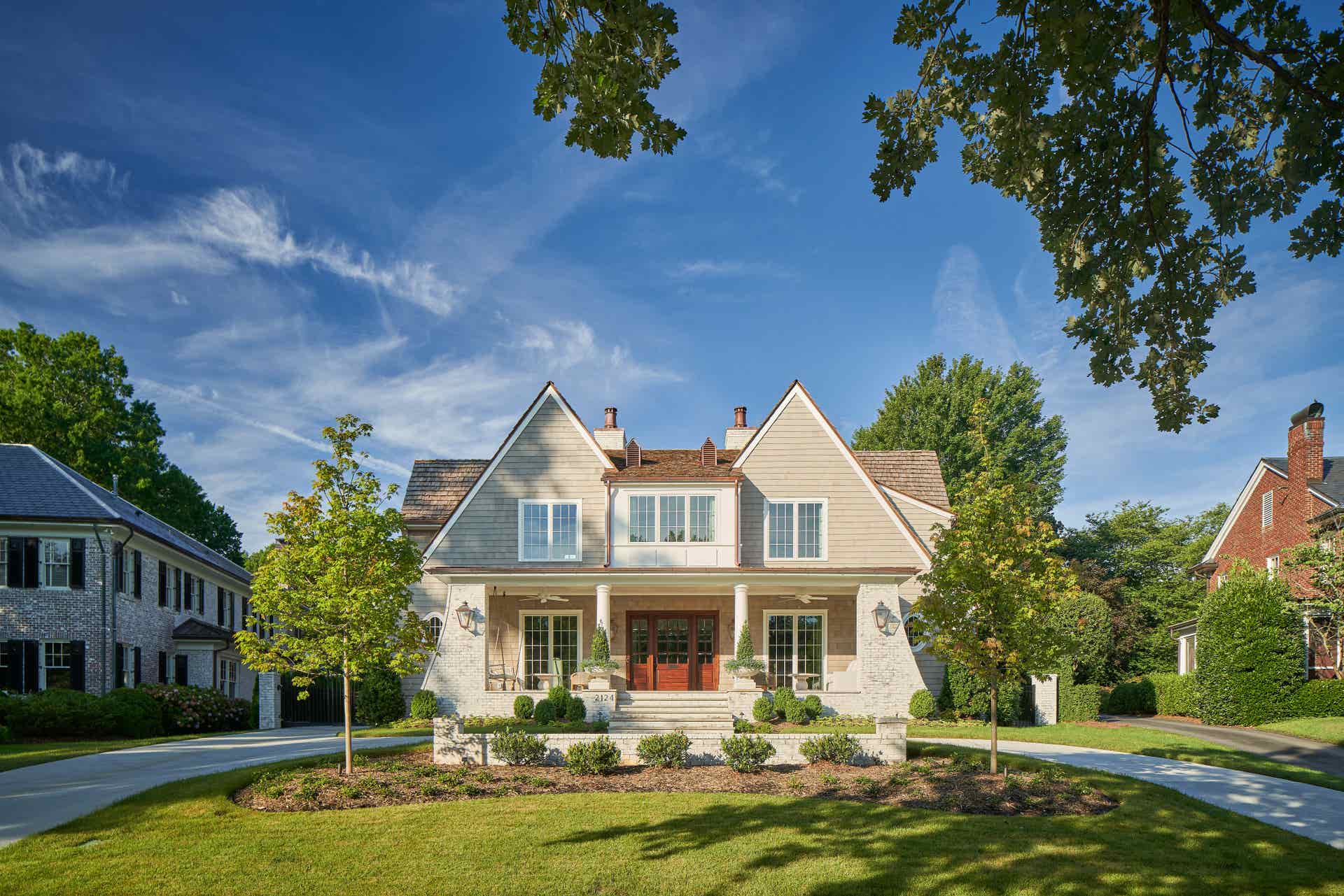 Sevenplex Brandon Lawn Real Estate