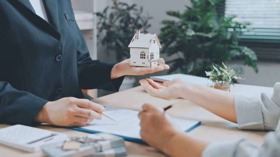 Helps buyers make informed decisions